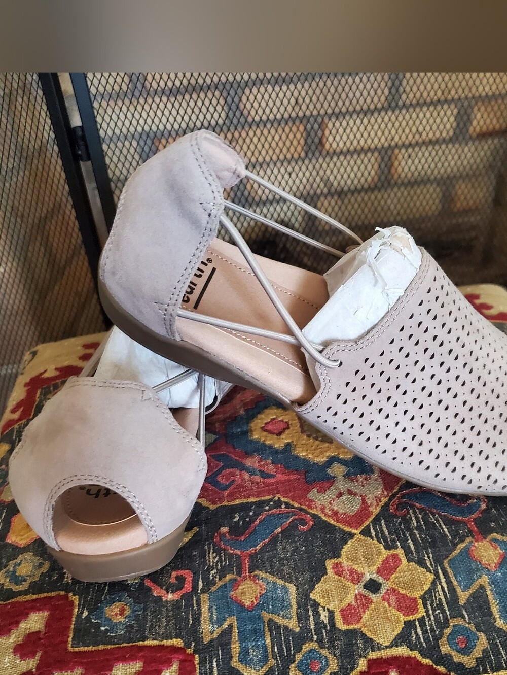 NEW Earth Tan Laser Cut Leather Sandal Sz 7.5 - Picture 3 of 5